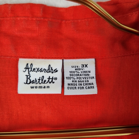 Alexandra Bartlett Womens Size 3X Red Button Down Floral Embroidered Linen Top - Picture 3 of 10